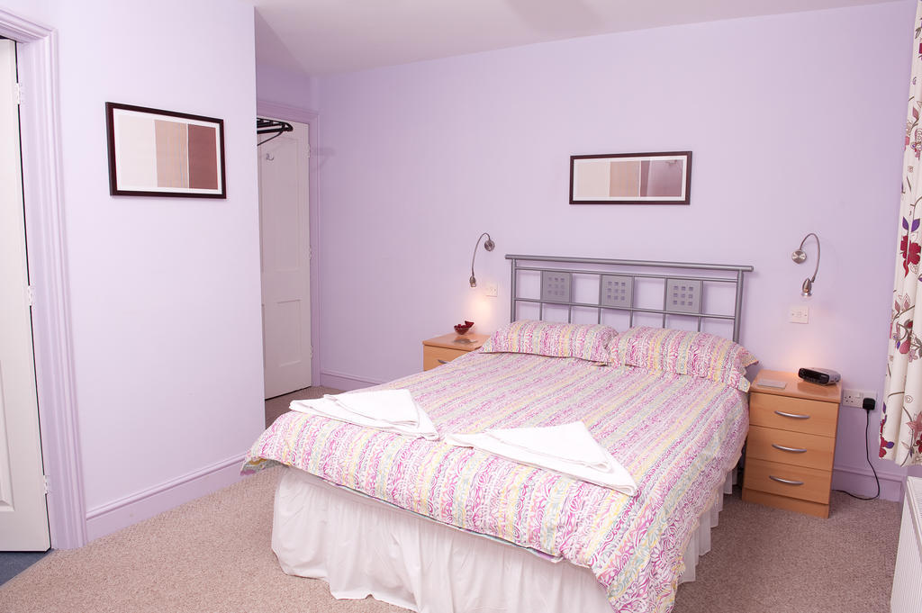 Holbrook Bed And Breakfast Шефтсбери Номер фото