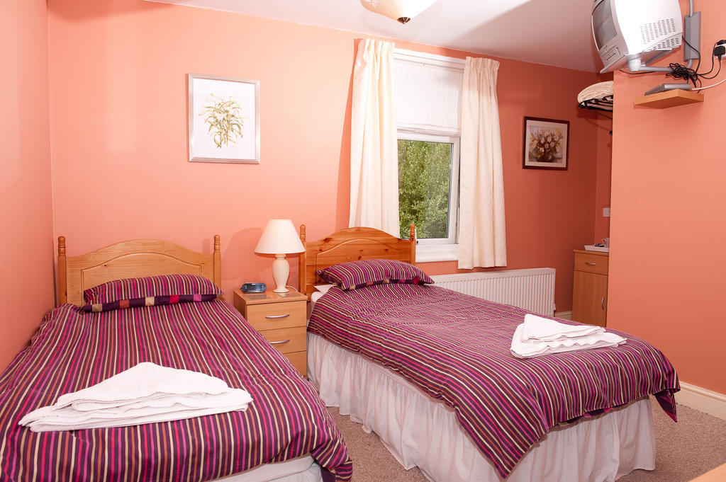 Holbrook Bed And Breakfast Шефтсбери Номер фото