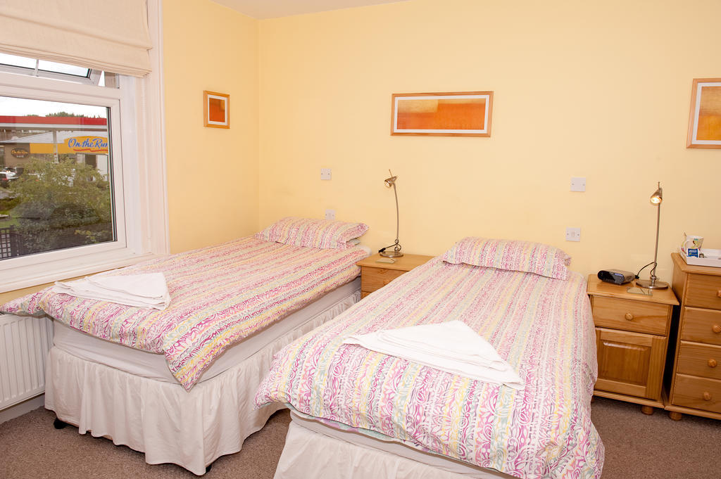 Holbrook Bed And Breakfast Шефтсбери Номер фото